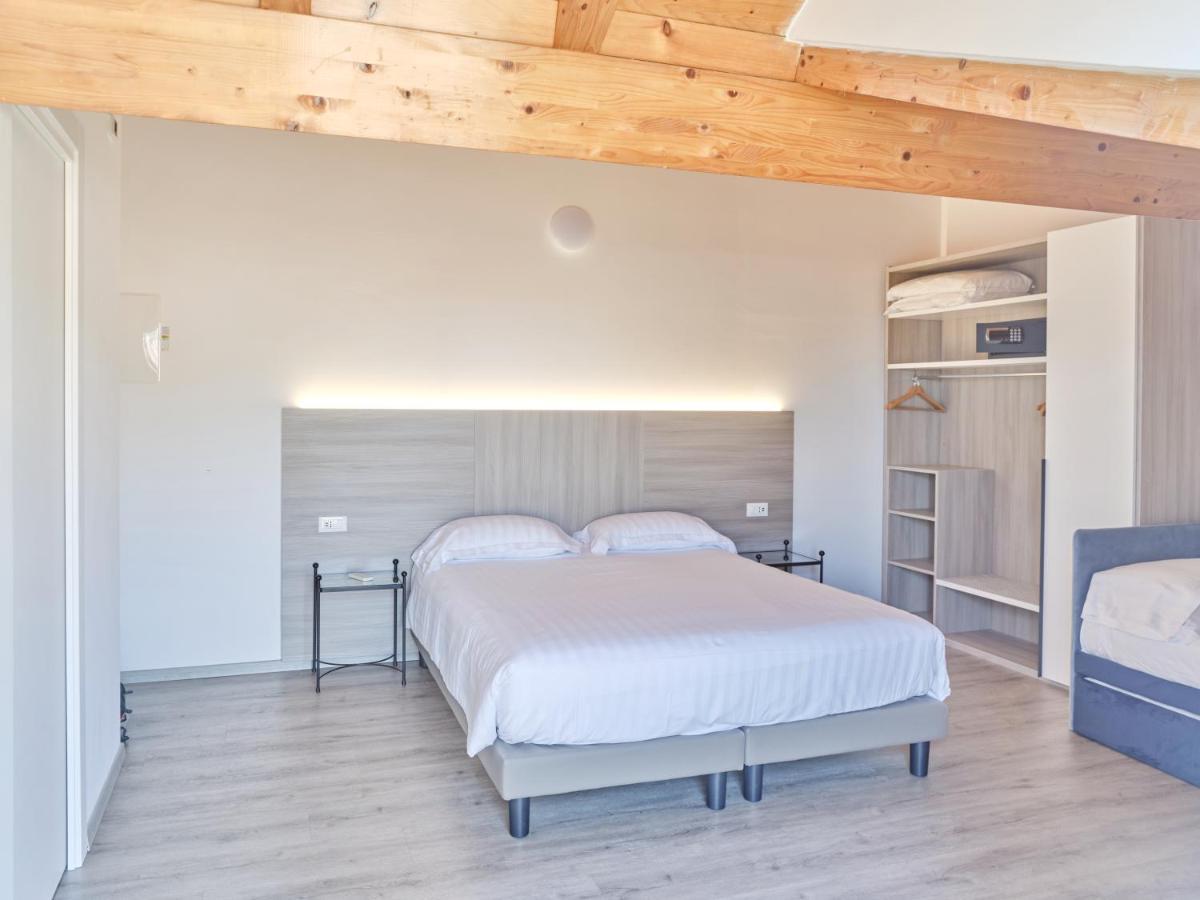 Hotel Medusa Finale Ligure Bagian luar foto
